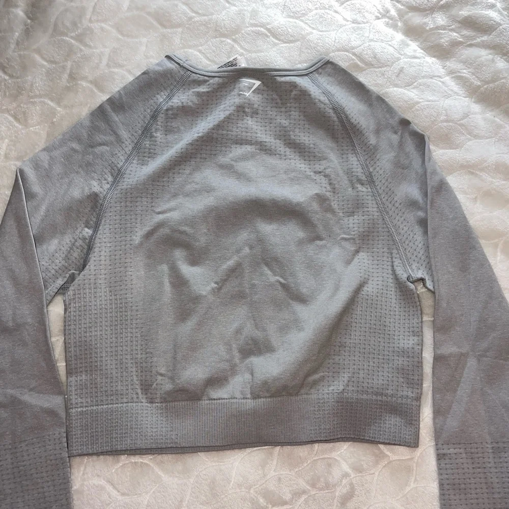 Gymshark cropped long sleeve top - Picture 4 of 5